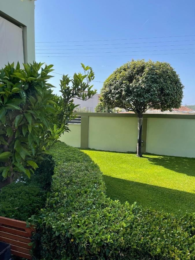 Pall'S Minimal Apartment Néa Péramos Eksteriør bilde